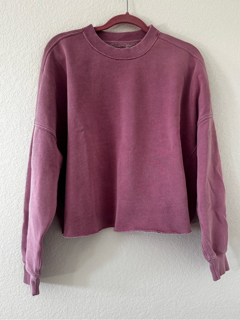 Abercrombie & Fitch Soft A&F Max Essential Raw Hem Crewneck Dusty Mauve